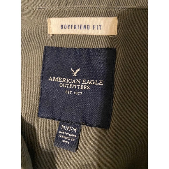 Green button down shirt - Picture 5 of 5